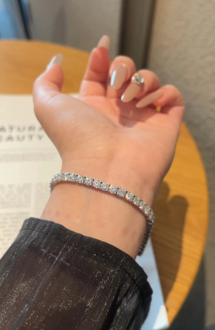 Stylish 925 Silver Shine Bracelet
